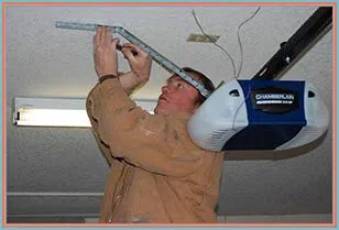Golden Garage Door Repair Service Milwaukee, WI 262-320-3365 - 12-opener-cont